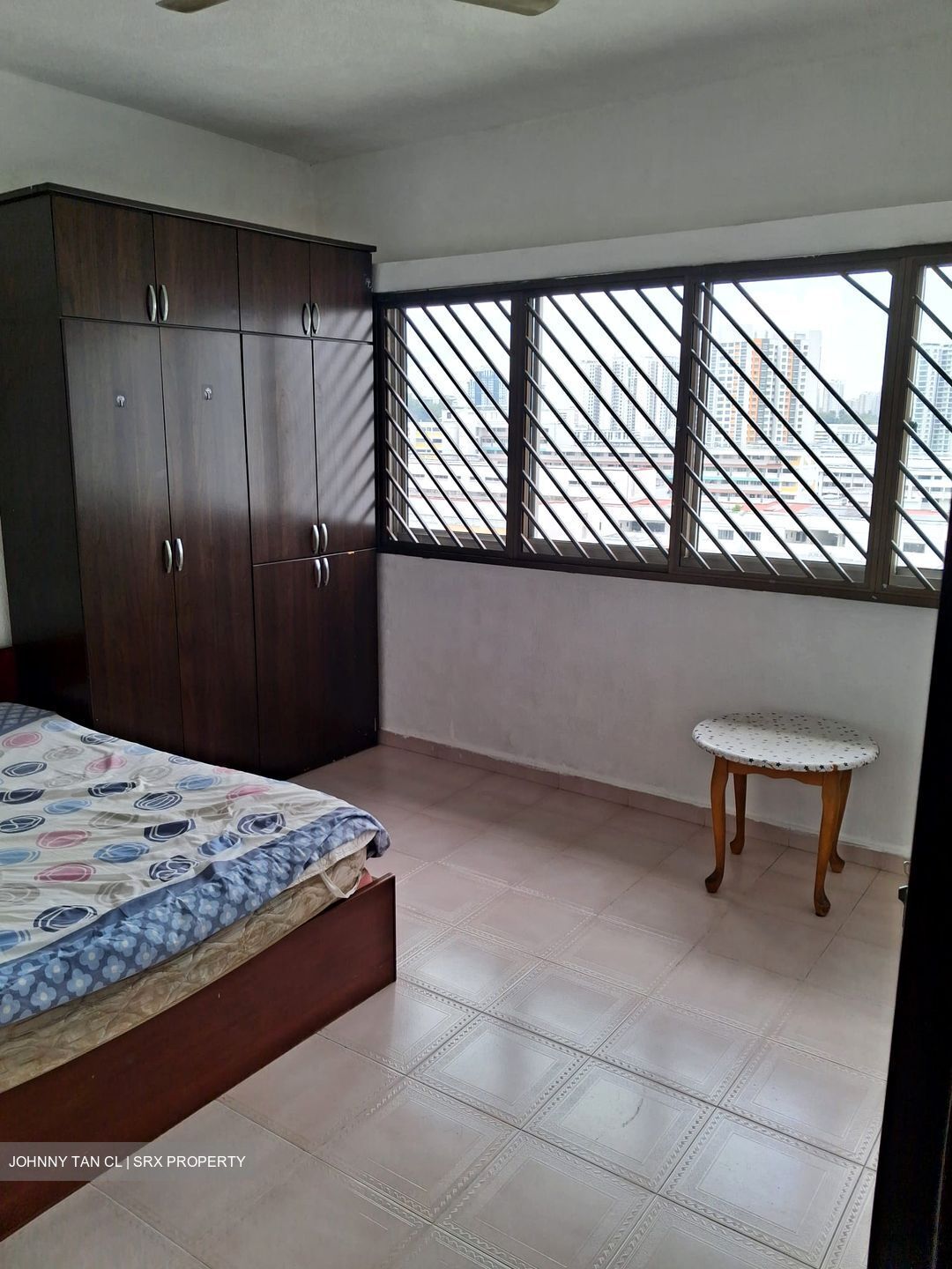 Blk 330 Bukit Batok Street 33 (Bukit Batok), HDB Executive #549308861